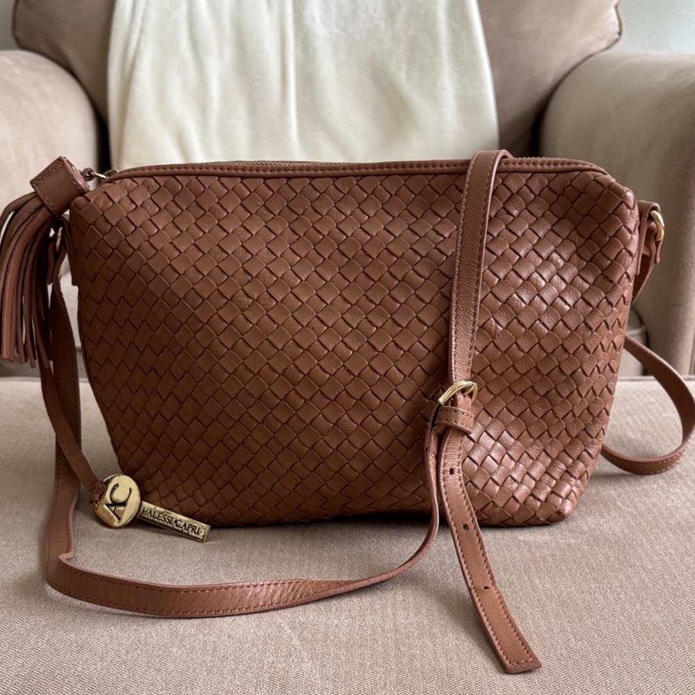 Alessia Capri leather bag
